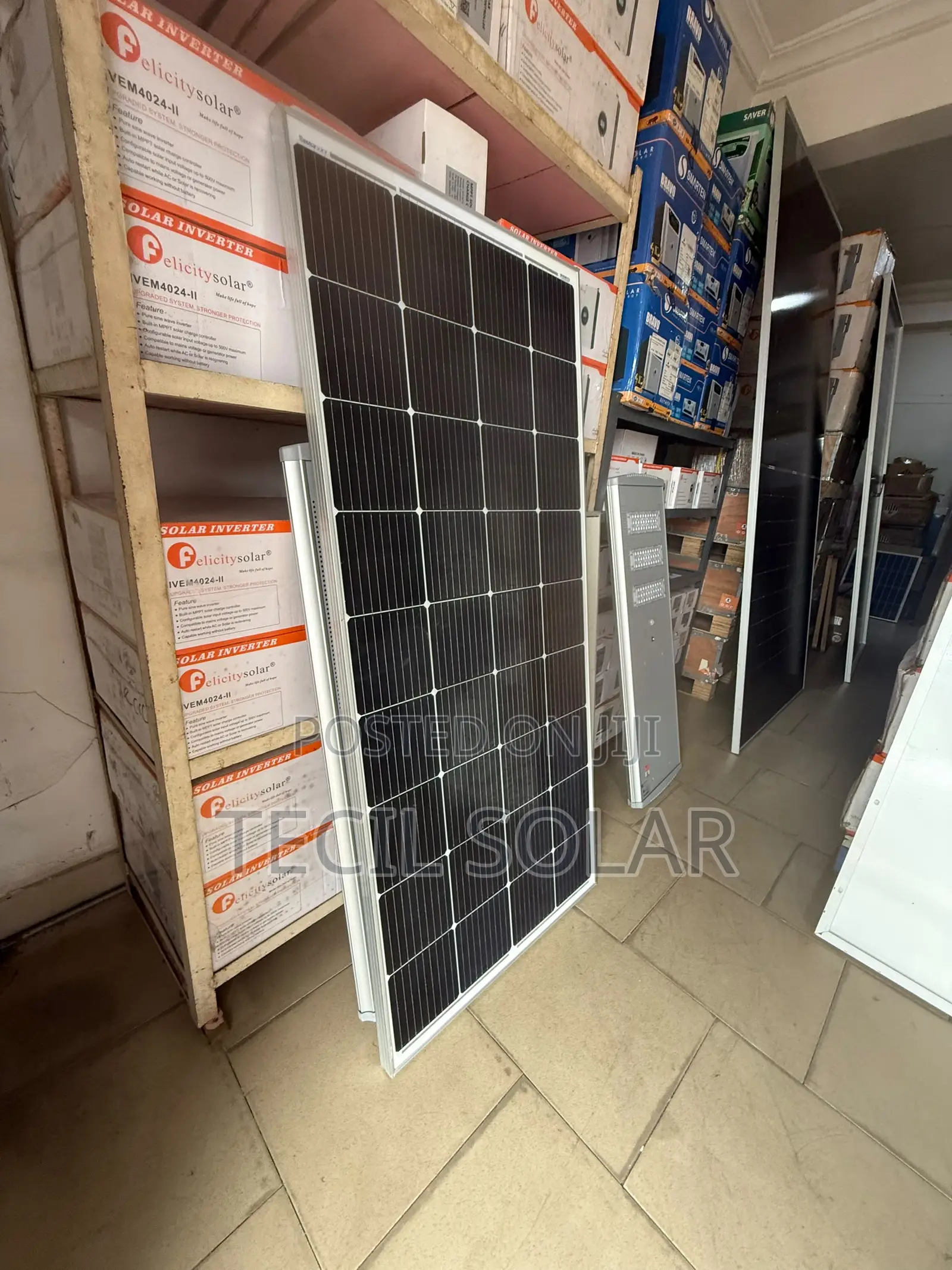 Restar 210W High-Efficiency Monocrystalline Solar Panel