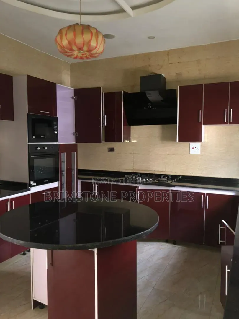Furnished 4bdrm Duplex in Chevron for rent