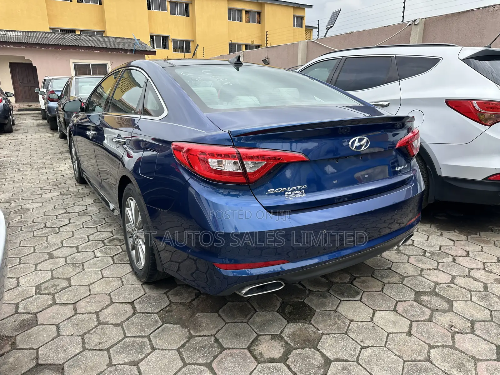 Hyundai Sonata Limited Sedan FWD (2.4L 4cyl 6A) 2016 Blue