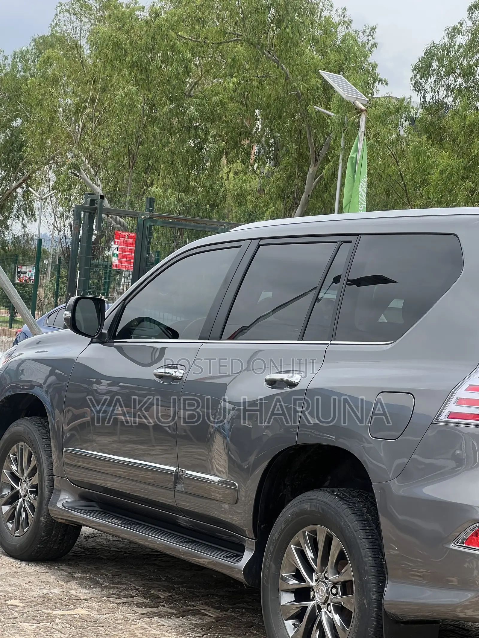 Lexus GX 460 Base 2017 Gray
