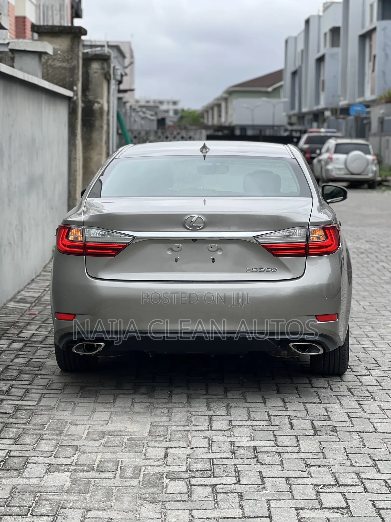 Lexus ES 350 FWD 2016 Gold