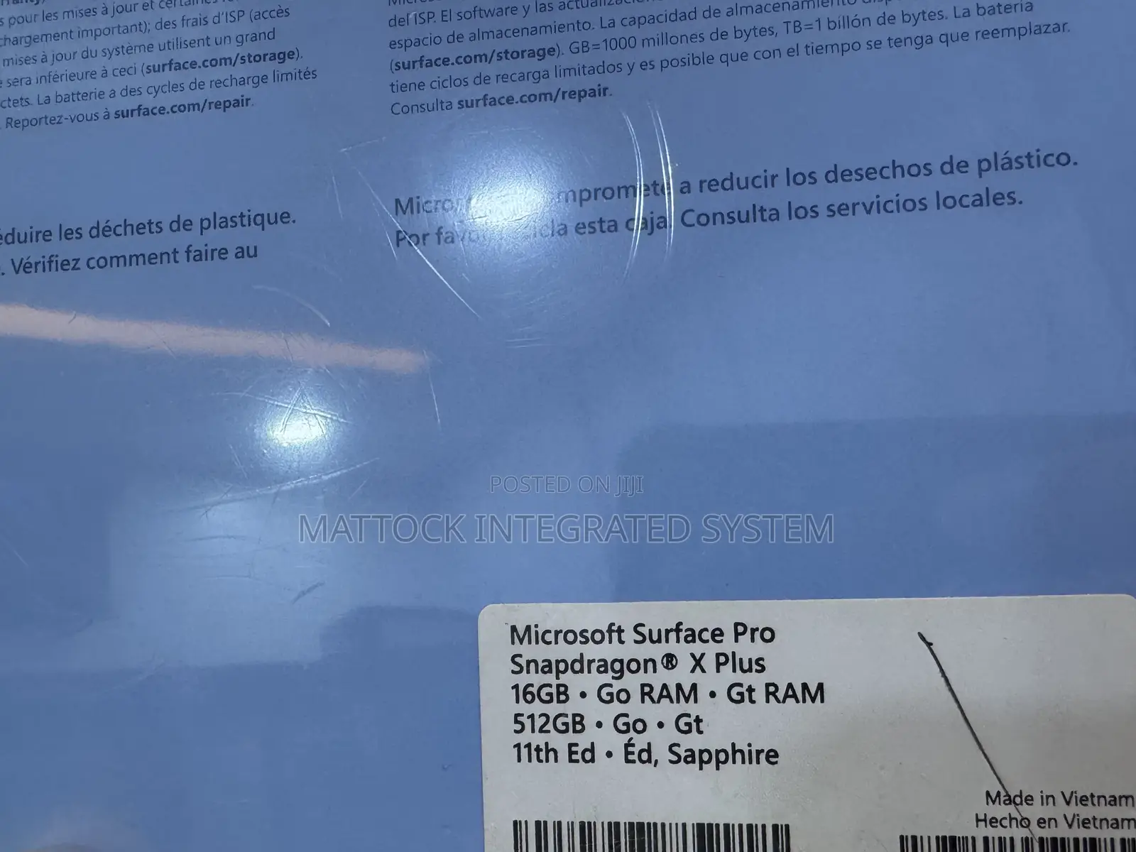 New Microsoft Surface Pro 11th Edition, a Copilot+ PC 16GB SSD 512GB