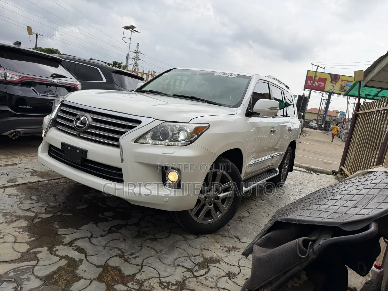 Lexus LX 570 (5 seats) AWD 2015 White