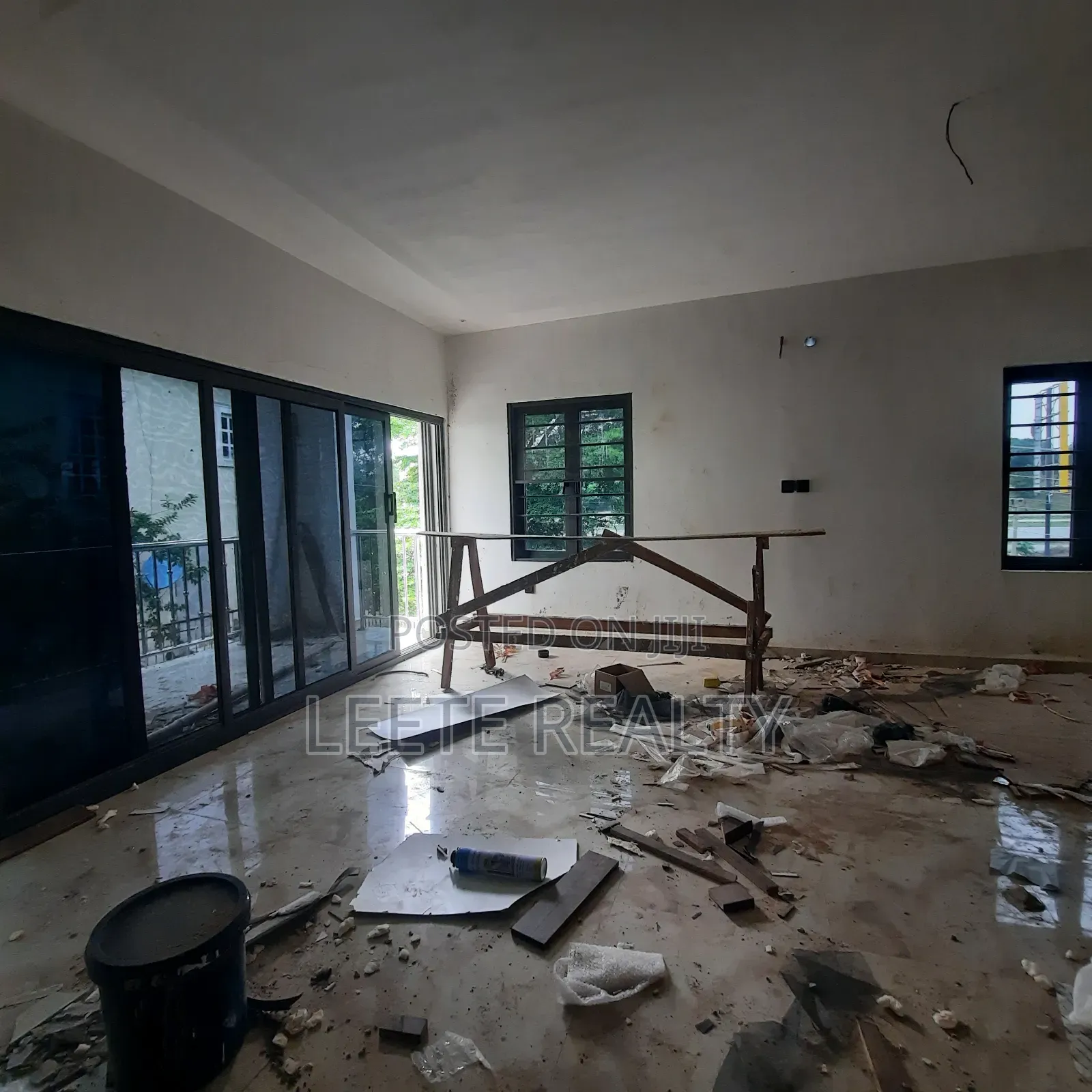 4bdrm Townhouse / Terrace in Wuse 2 for rent