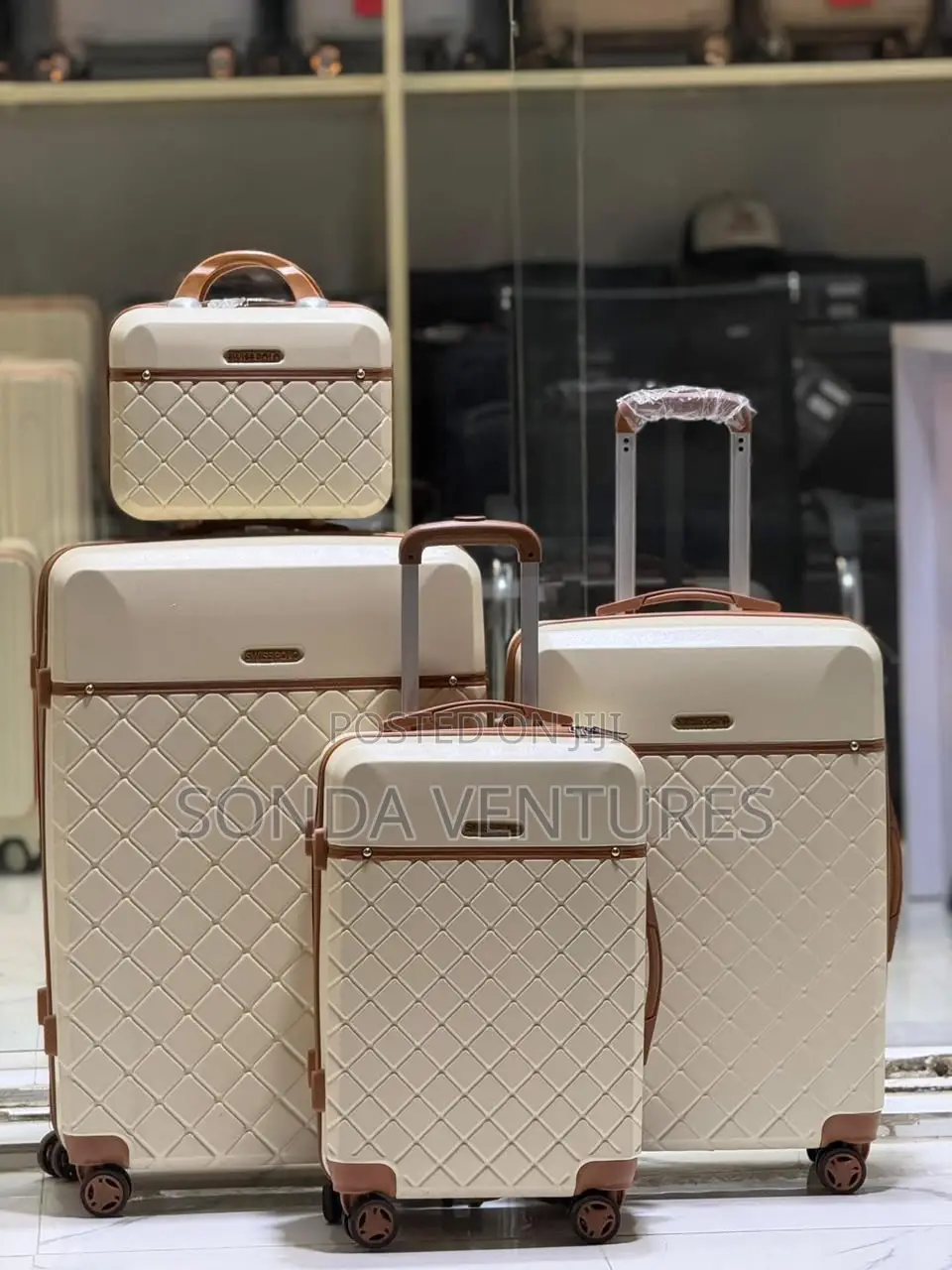 Swiss Polo Luxury 4-Piece Luggage Set