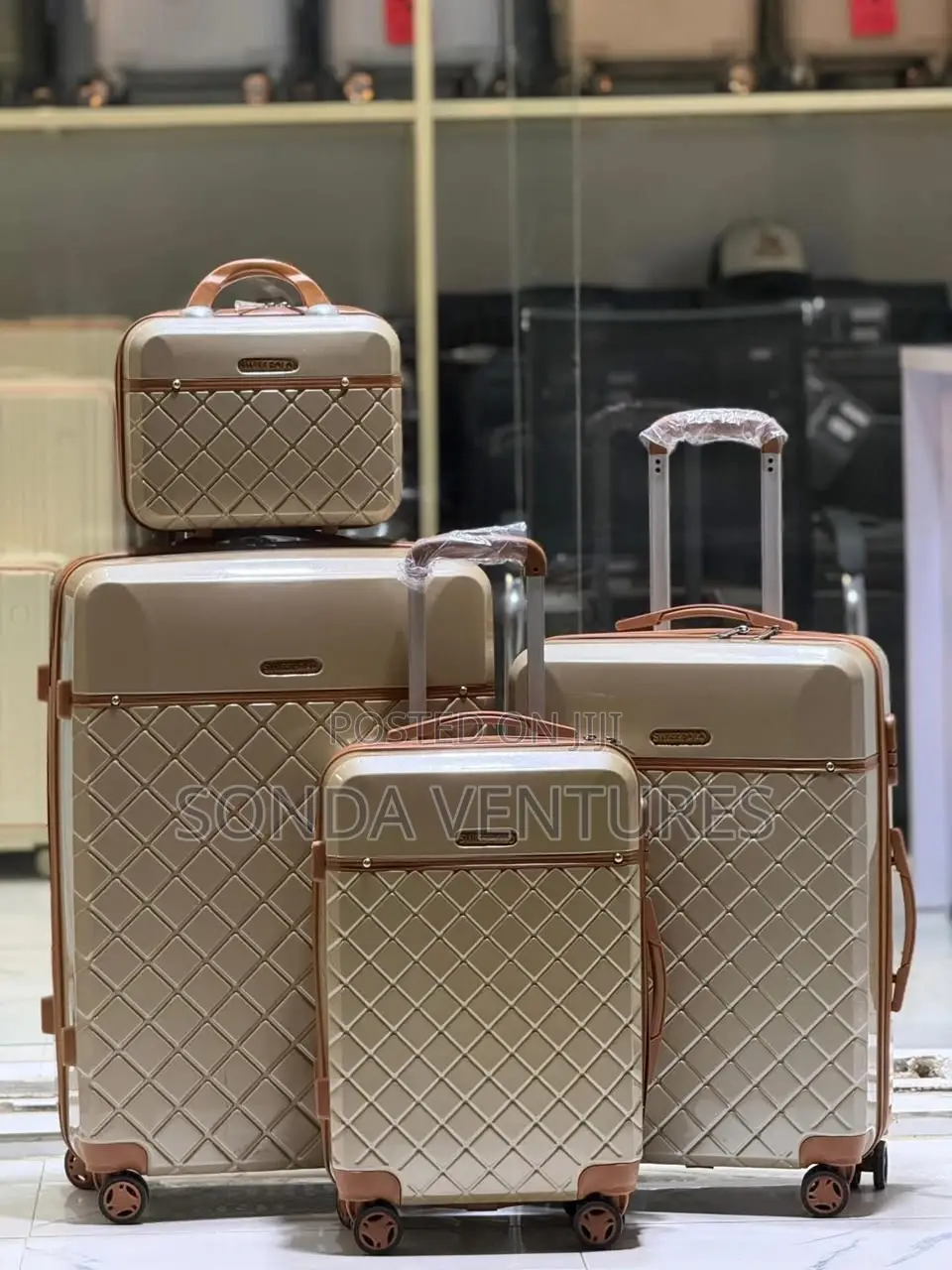 Swiss Polo Luxury 4-Piece Luggage Set