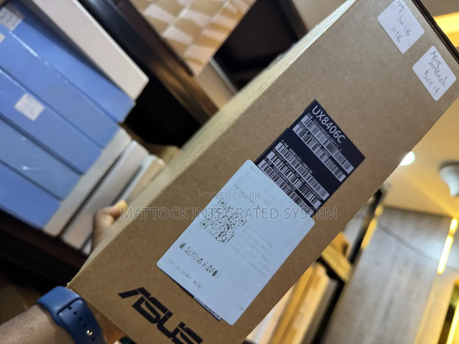 New Laptop Asus Zenbook Duo 14 32GB Intel Core Ultra 9 SSD 2T