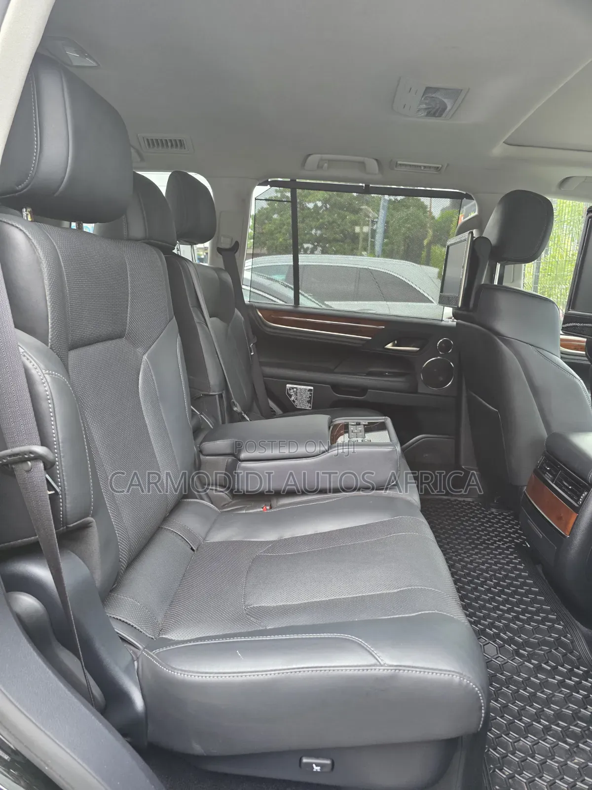 Lexus LX 570 AWD 2017 Black