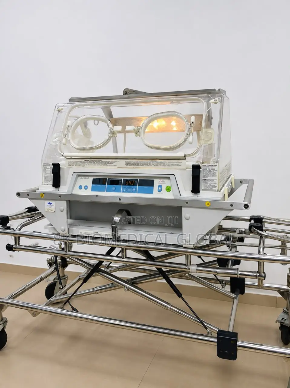 Uk Pre-Owned Dräger Air-Shields Isolette Ti500 Transport Incubator