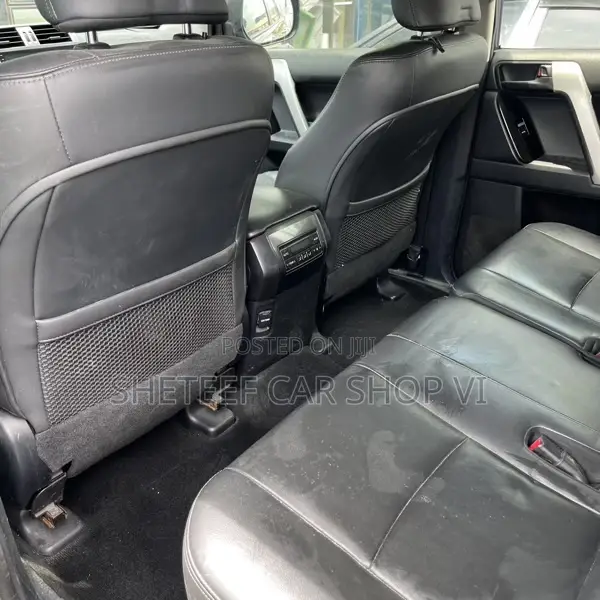 Toyota Land Cruiser Prado 4.0 Petrol GX-L 2015 Green
