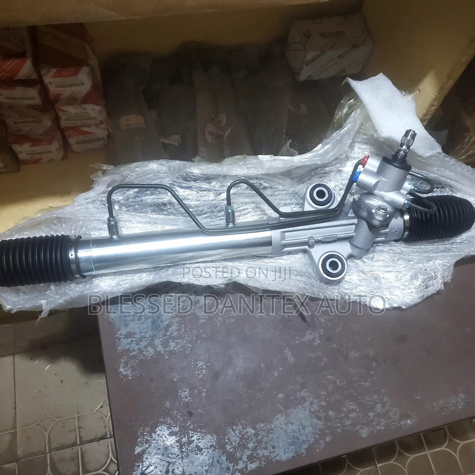 Steering Rock of Toyota Haice 2005 to 2015