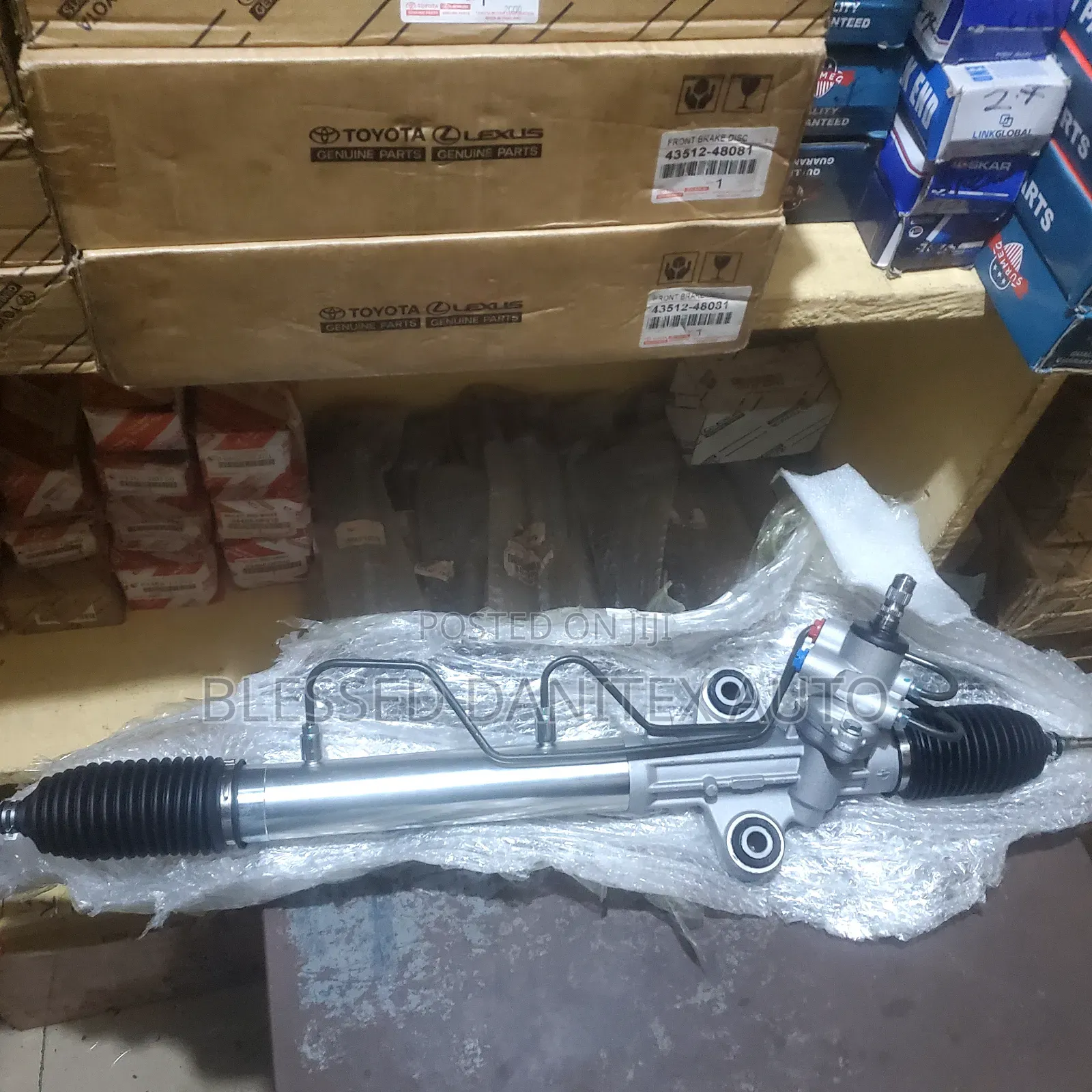 Steering Rock of Toyota Haice 2005 to 2015