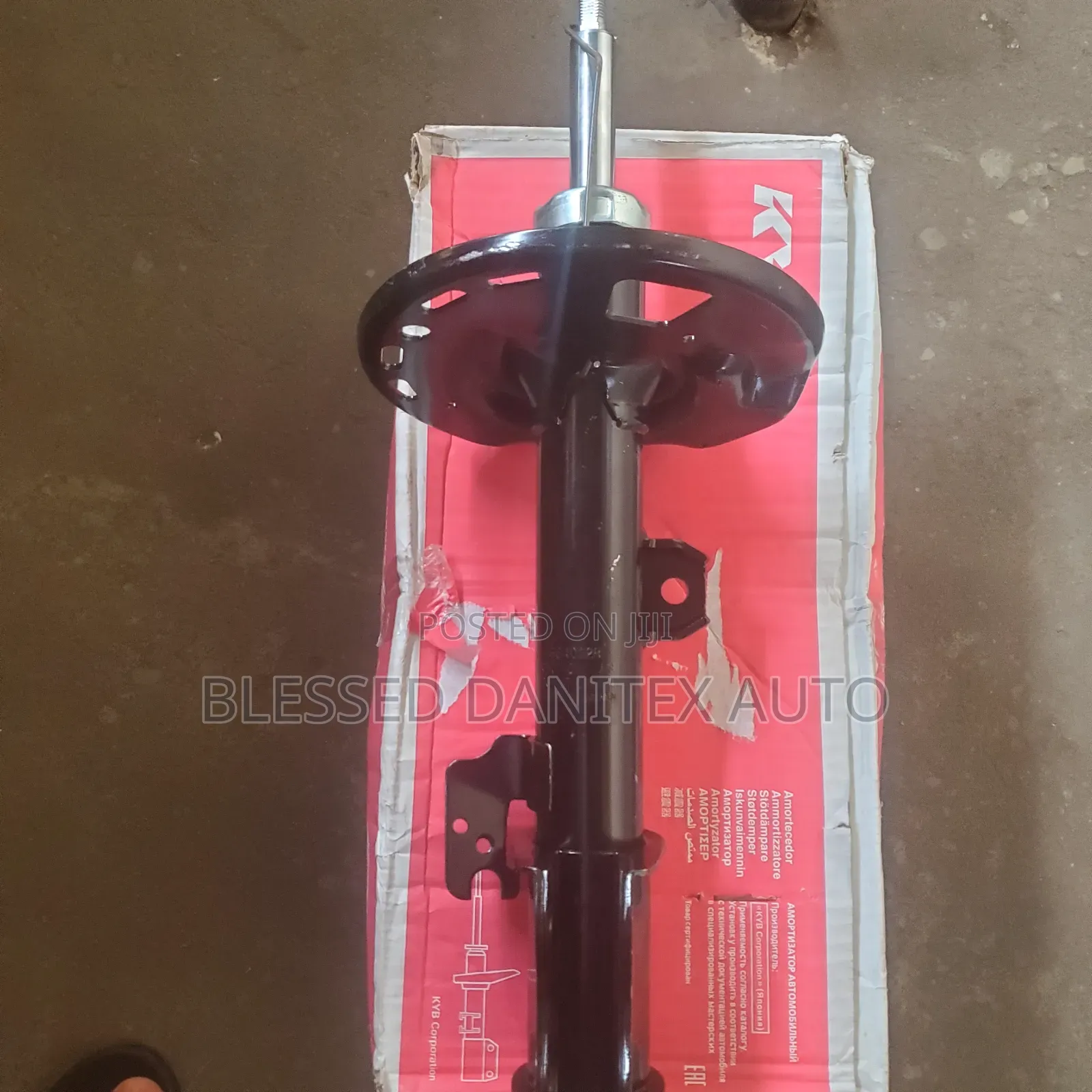 Front Shock Abserber of Toyota Highlander and Rx350 2014 to 2018 K Y B