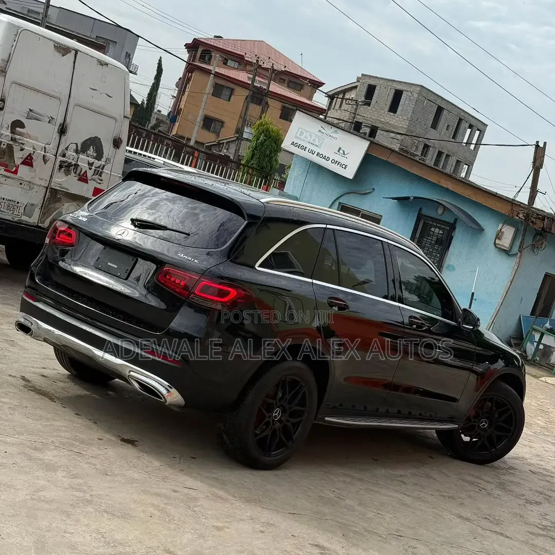 Mercedes-Benz GLC-Class 2017 Black