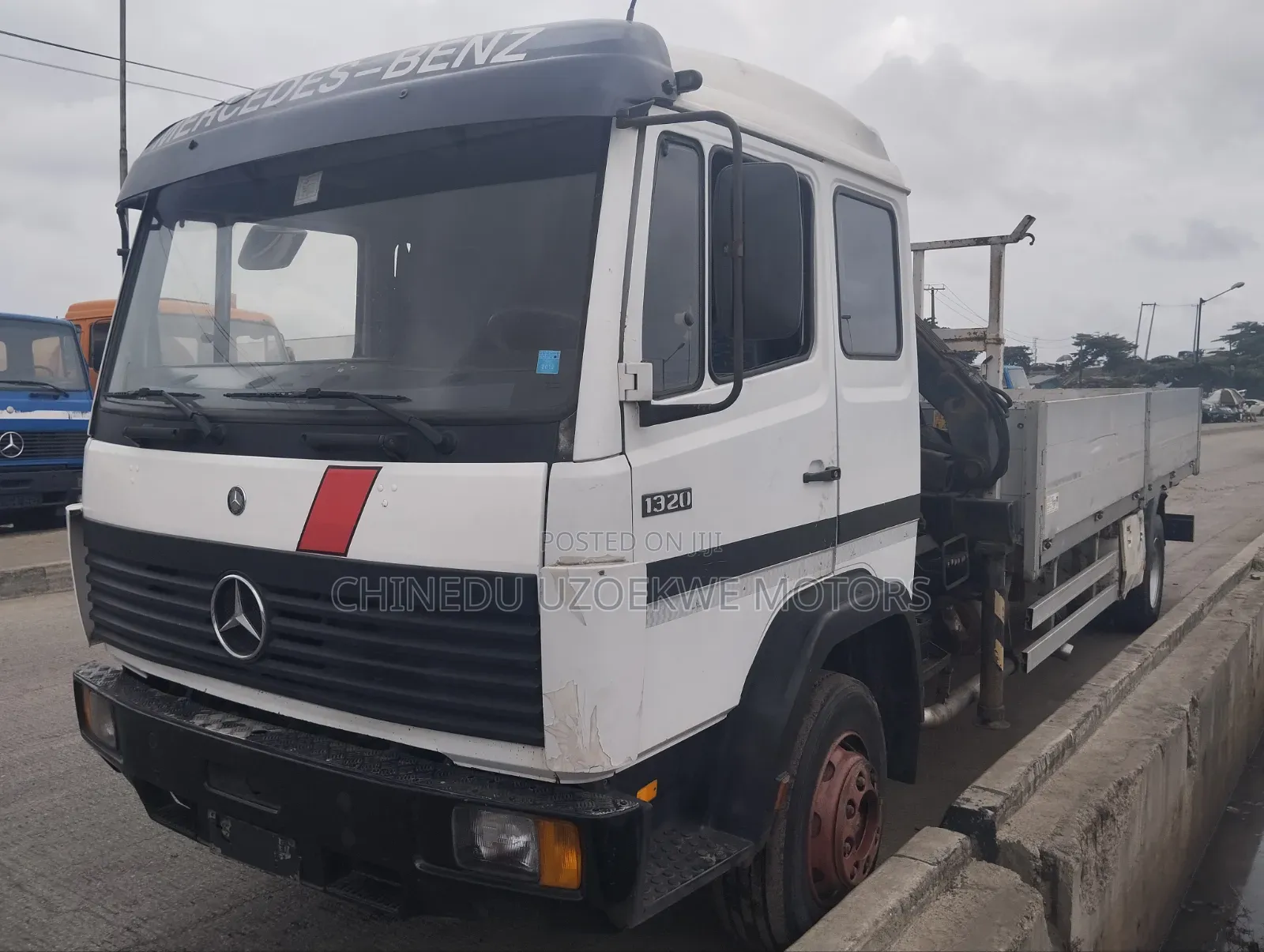 Mercedes Truck 1320