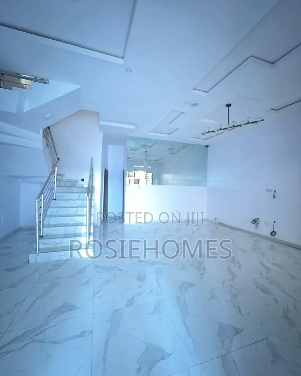 4bdrm Duplex in Ikota Gra for rent