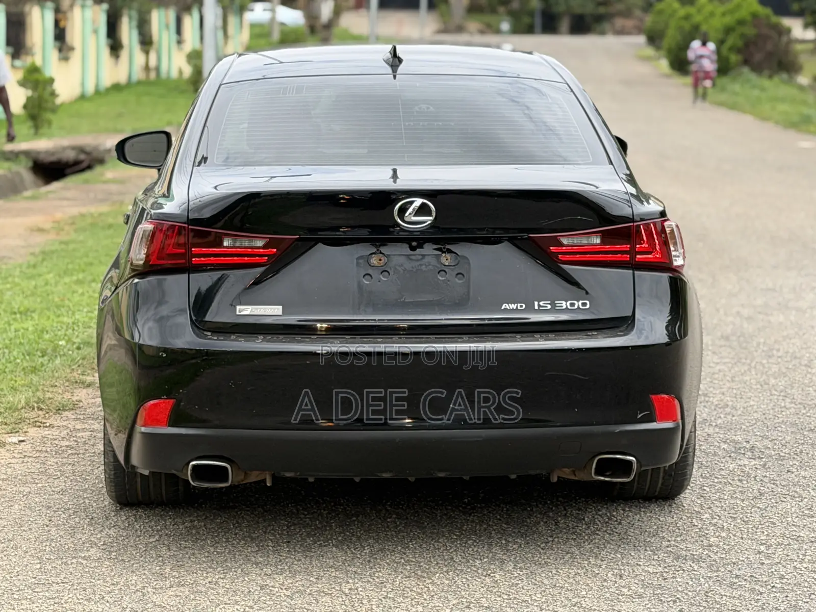 Lexus IS 300h 4WD 2015 Black