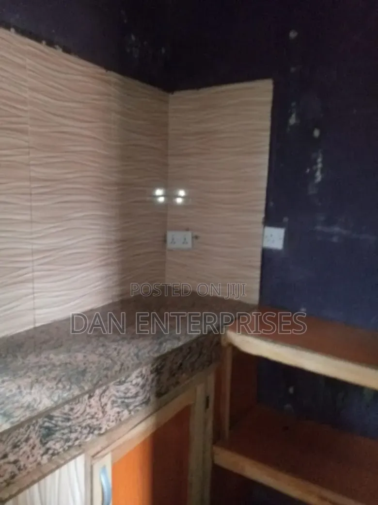 Mini Flat in Aro Lambo, Oke Aro, Iju-Ishaga for rent