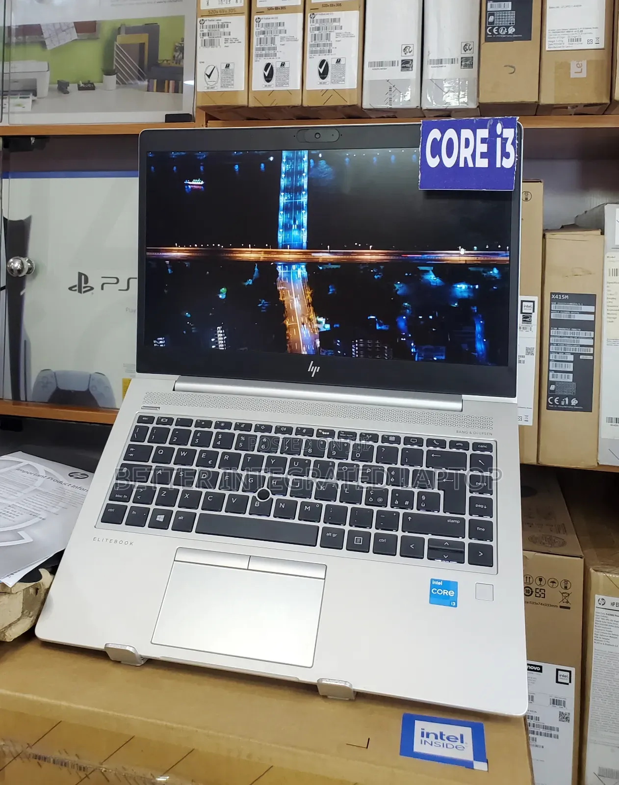 New Laptop HP EliteBook 735 4GB Intel Core i3 SSD 256GB