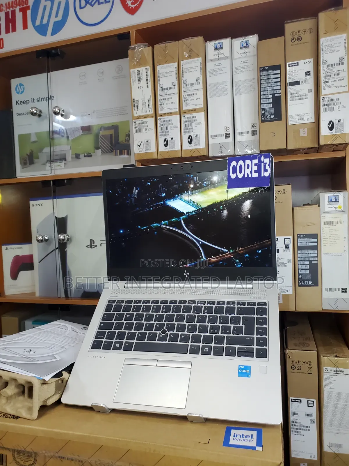 New Laptop HP EliteBook 735 8GB Intel Core i3 SSD 256GB
