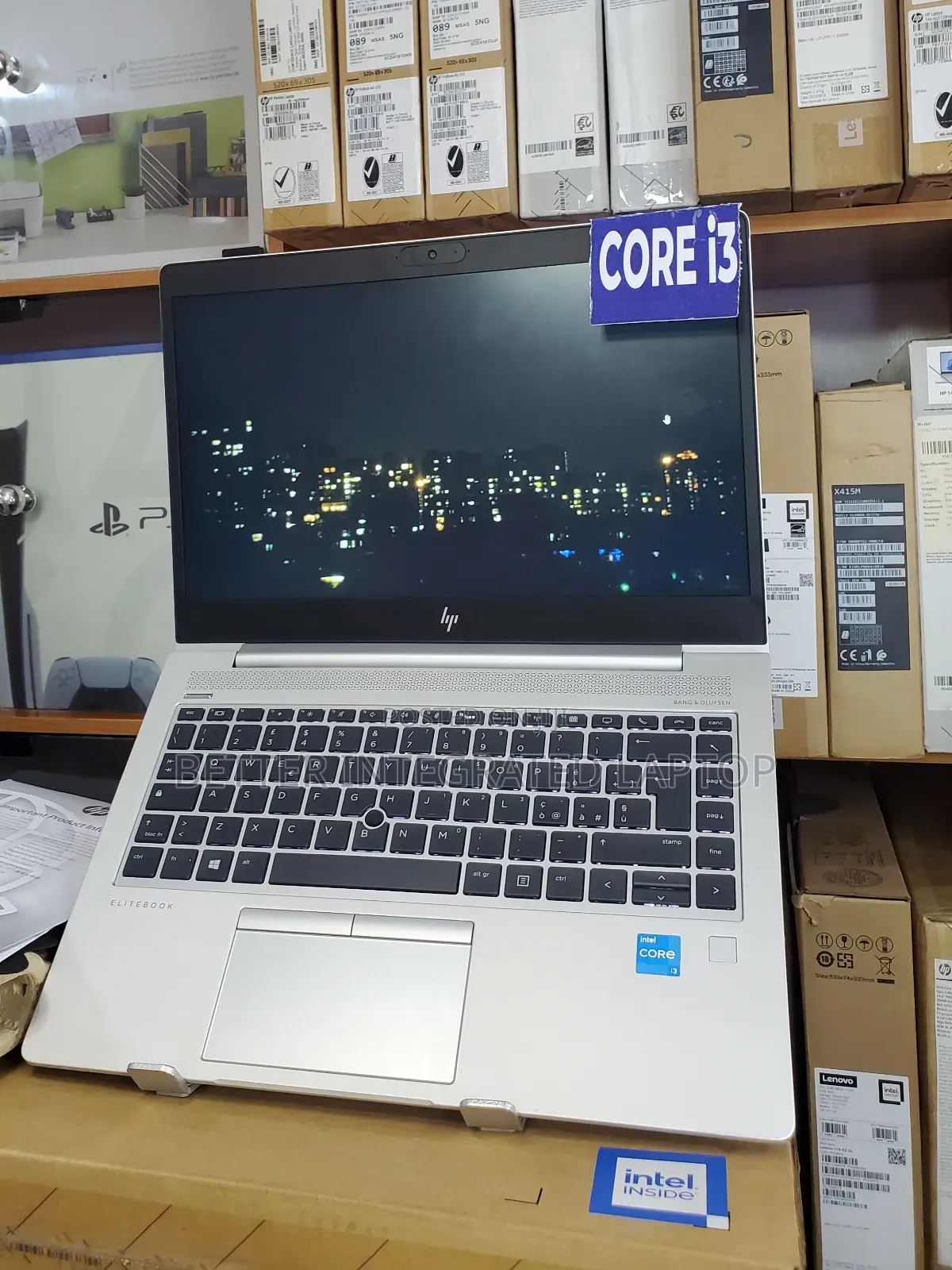 New Laptop HP EliteBook 735 8GB Intel Core i3 SSD 256GB