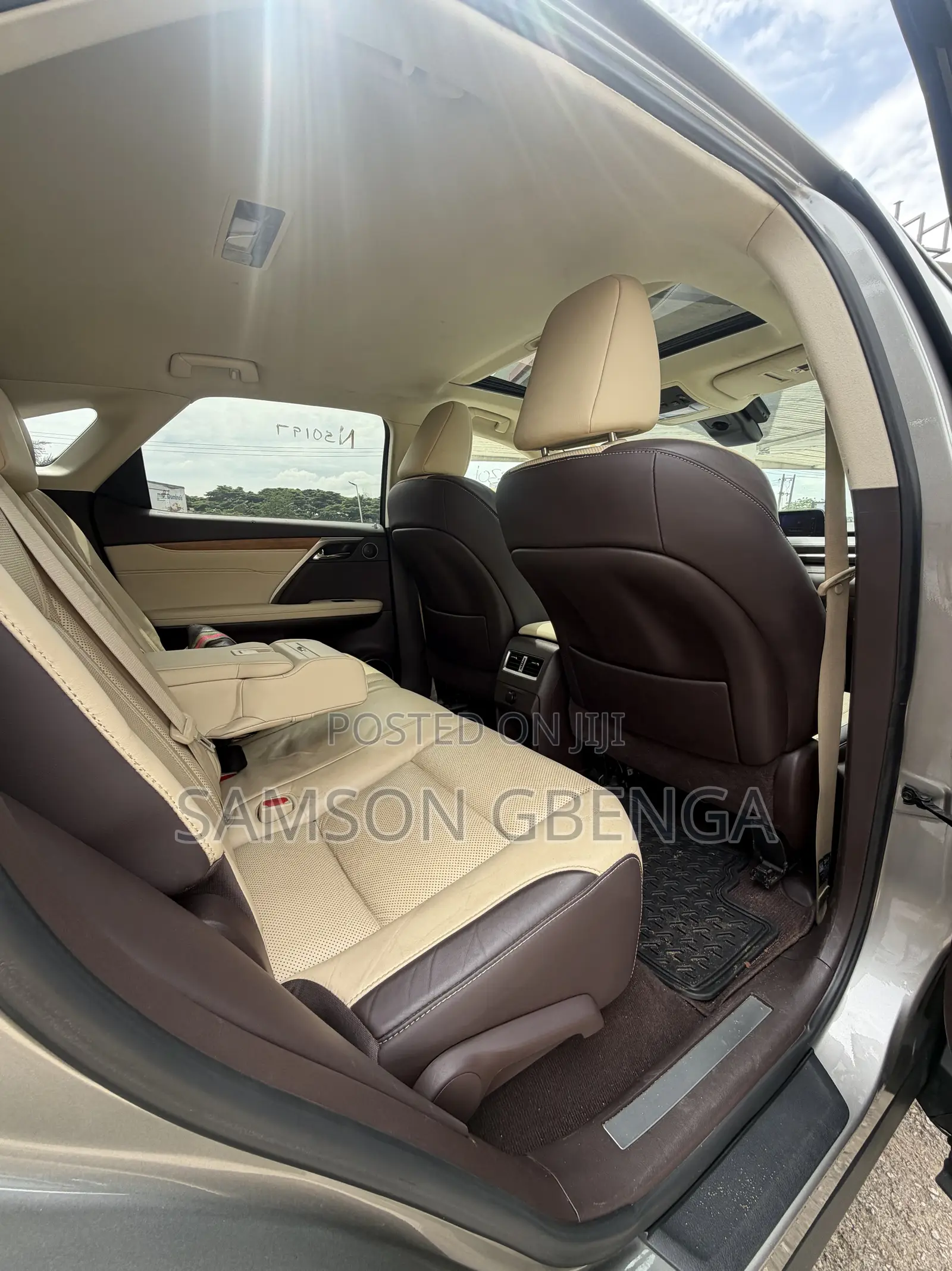 Lexus RX 350 AWD 2017 Gold