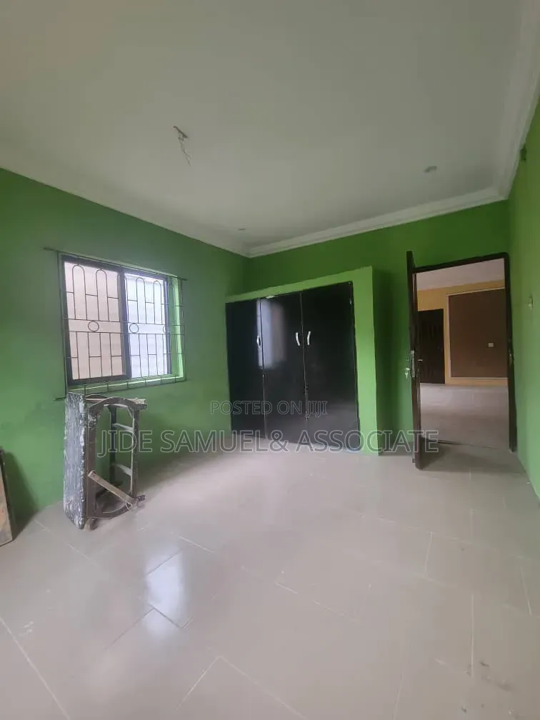 Furnished 3bdrm Block of Flats in Ayobo for rent