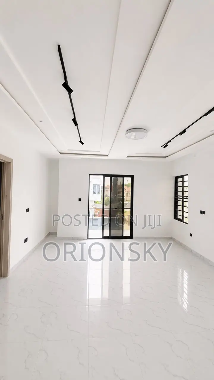 4bdrm Duplex in VGC / Ajah for rent