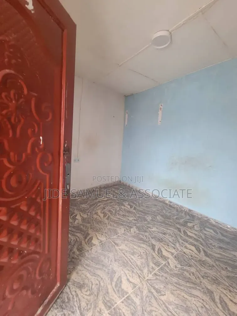 Furnished 1bdrm Apartment in Ayobo for rent