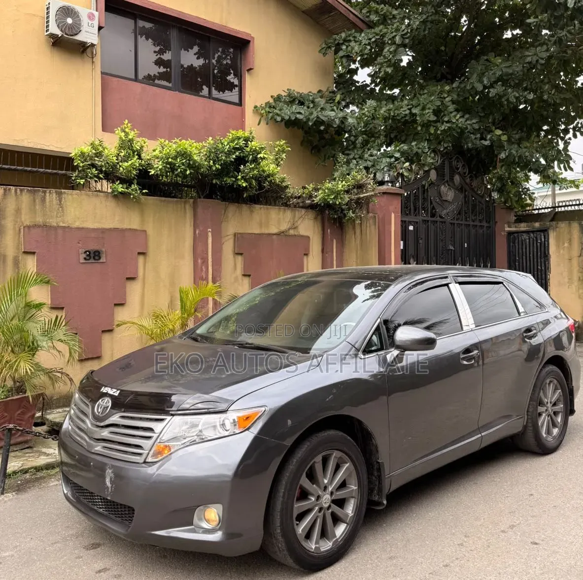 Toyota Venza 2010 Gray