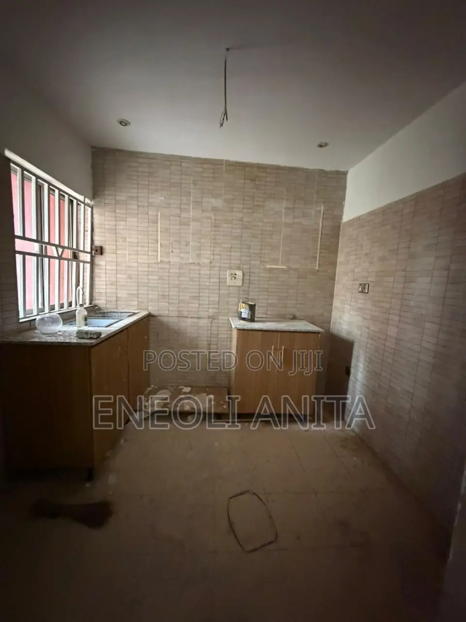 2bdrm Block of Flats in Wuse 2 for rent