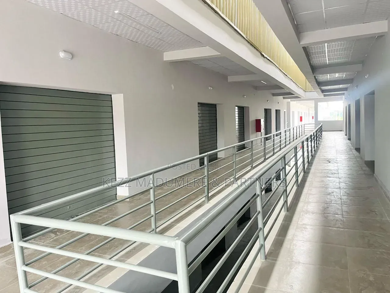 For Sale: Ultra Modern Multi Purpose Commercial Plaza, Trans Amadi, Ph