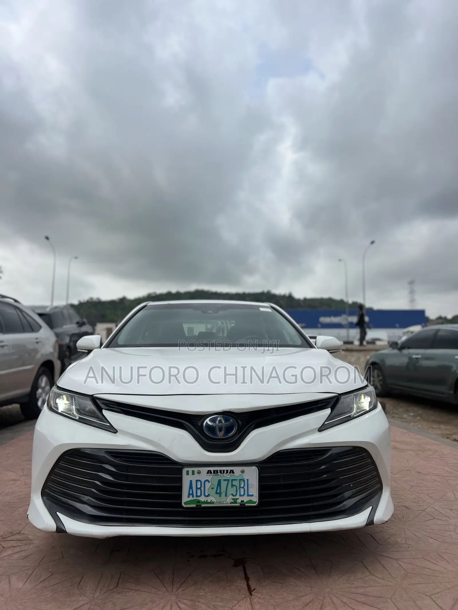 Toyota Camry 2018 White