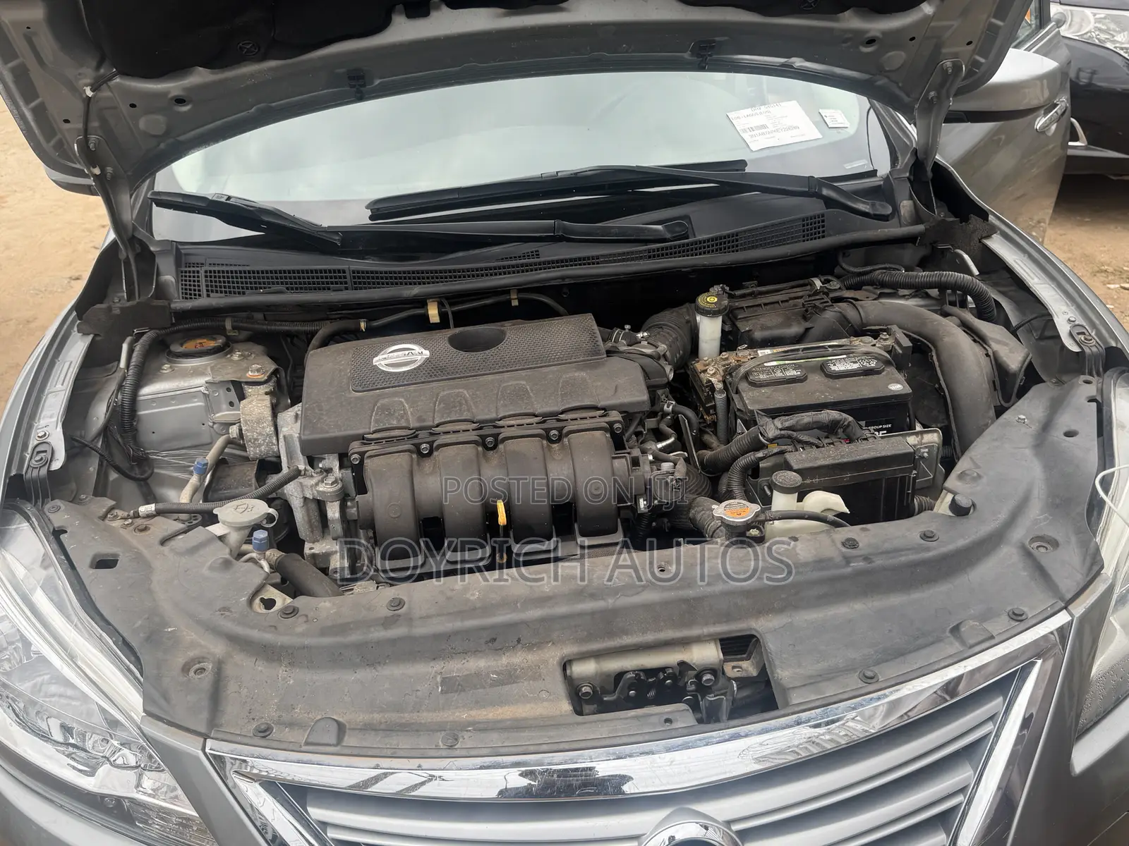 Nissan Sentra SV 4dr Sedan (1.8L 4cyl CVT) 2014 Silver