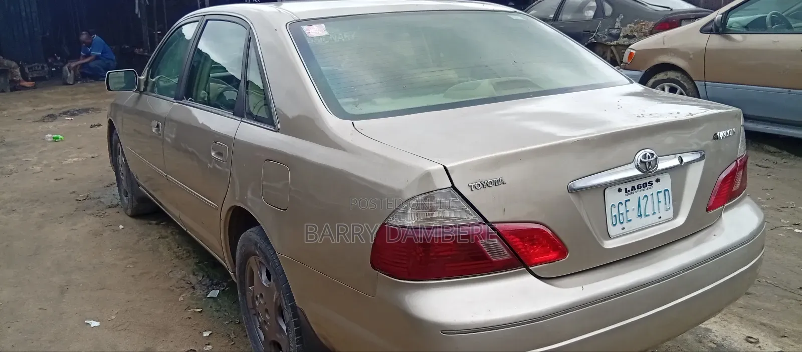 Toyota Avalon 2005 Gold