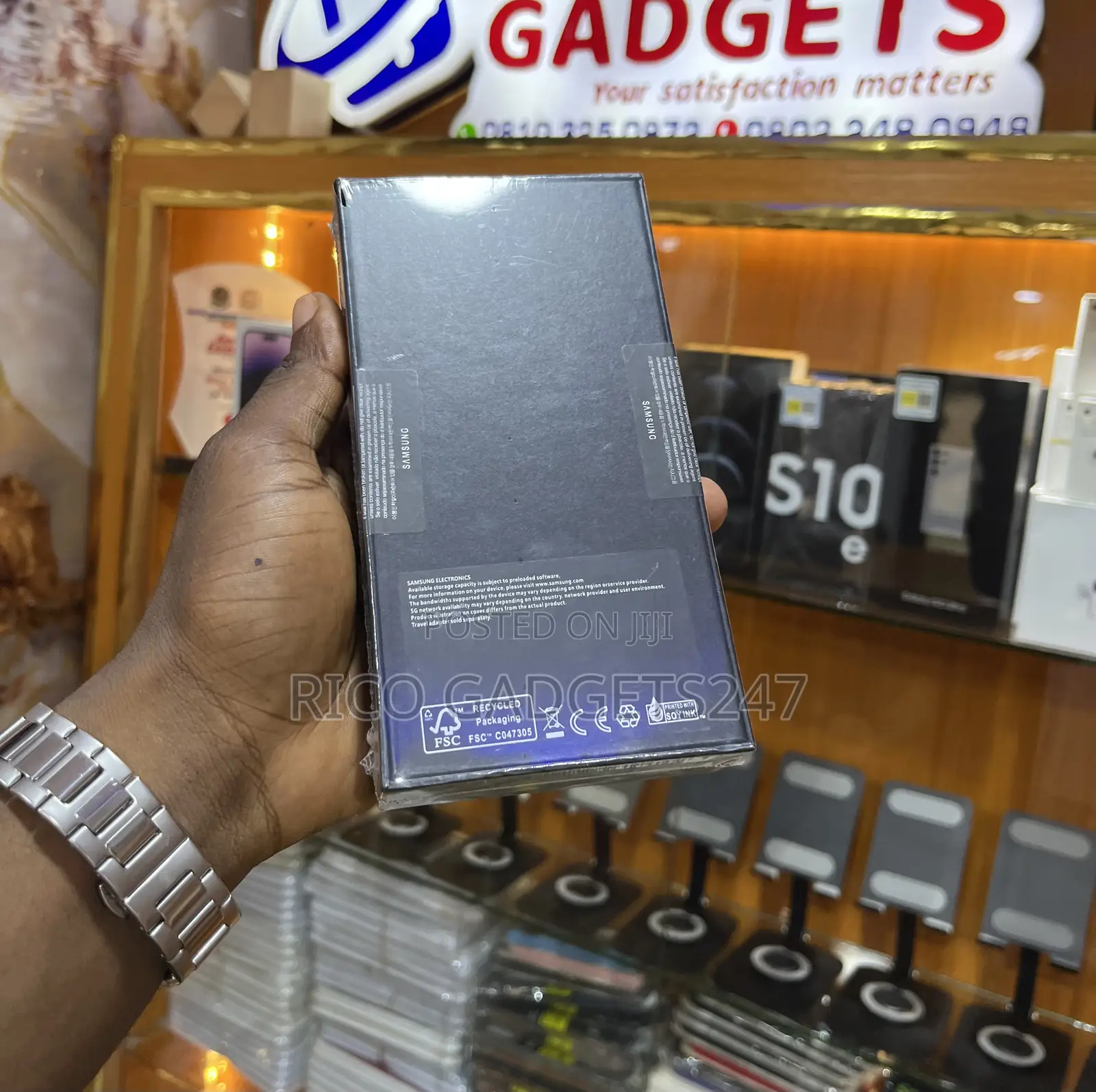 New Samsung Galaxy S21 5G 128 GB Black