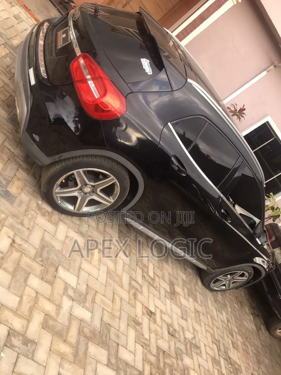 Mercedes-Benz GLA 250 2015 Black