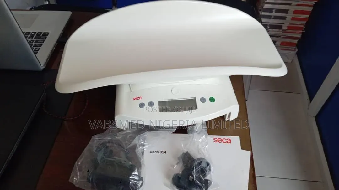 Digital Seca Baby Scale Model 354