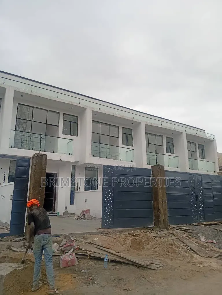 Furnished 3bdrm Duplex in Sangotedo for sale