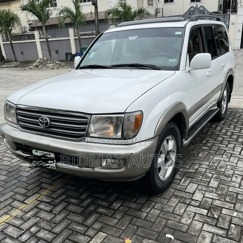 Toyota Land Cruiser 100 4.7 V8 Executive 2005 White