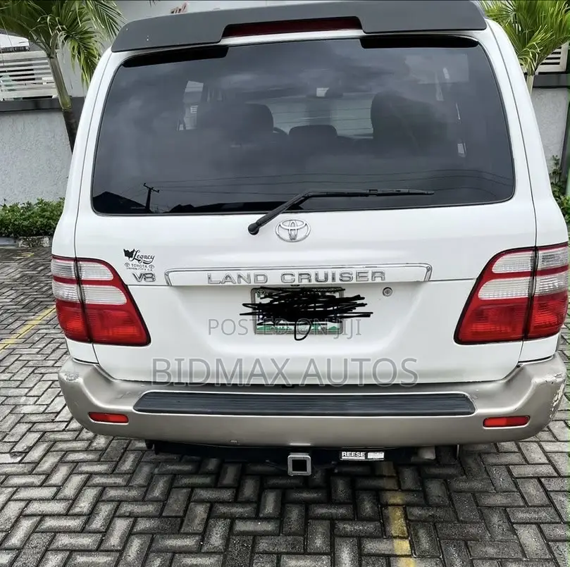Toyota Land Cruiser 100 4.7 V8 Executive 2005 White