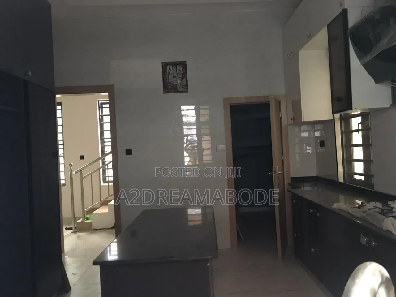 5bdrm Duplex in Ikeja for rent