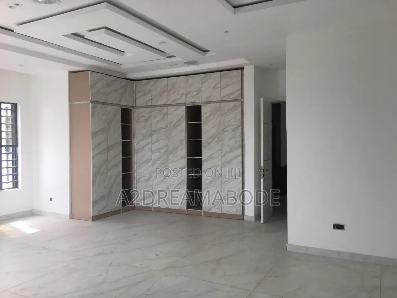 5bdrm Duplex in Ikeja for rent