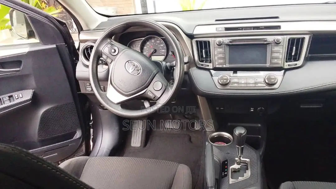 Toyota RAV4 2015 Gray