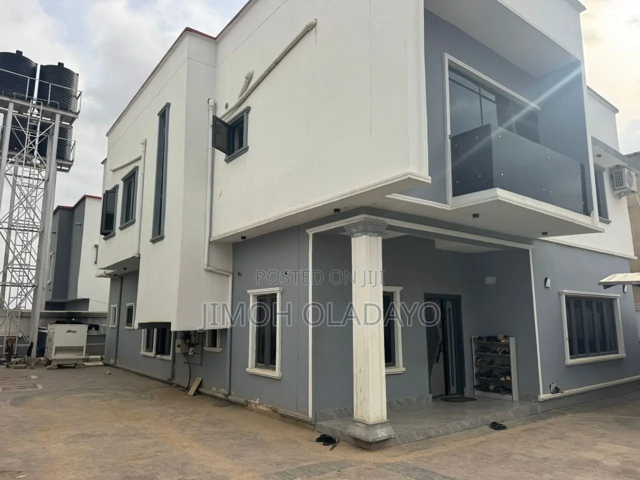 Furnished 6bdrm Duplex in Crown Vista, FHA for sale