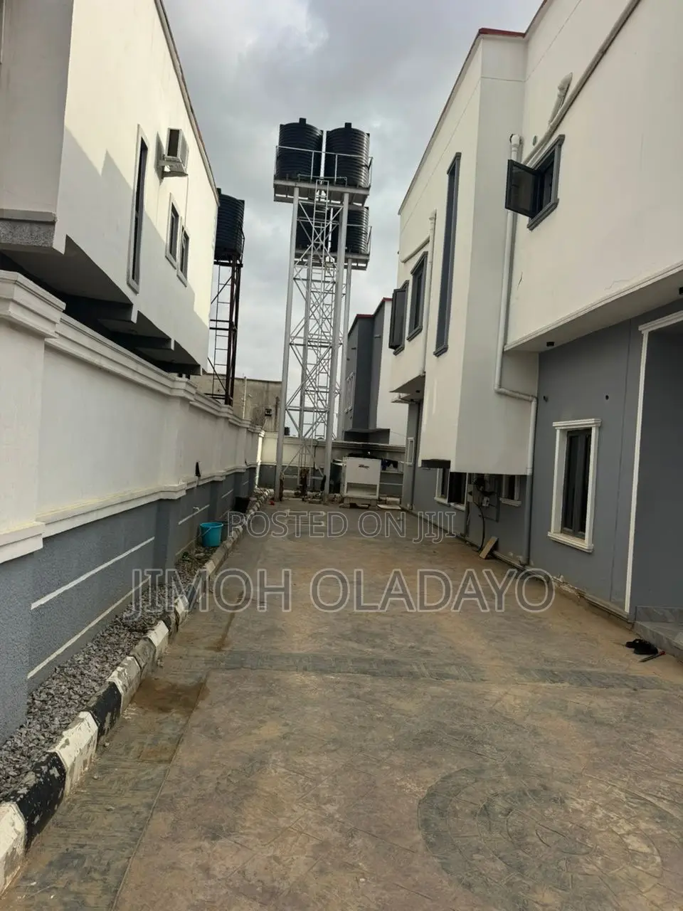 Furnished 6bdrm Duplex in Crown Vista, FHA for sale