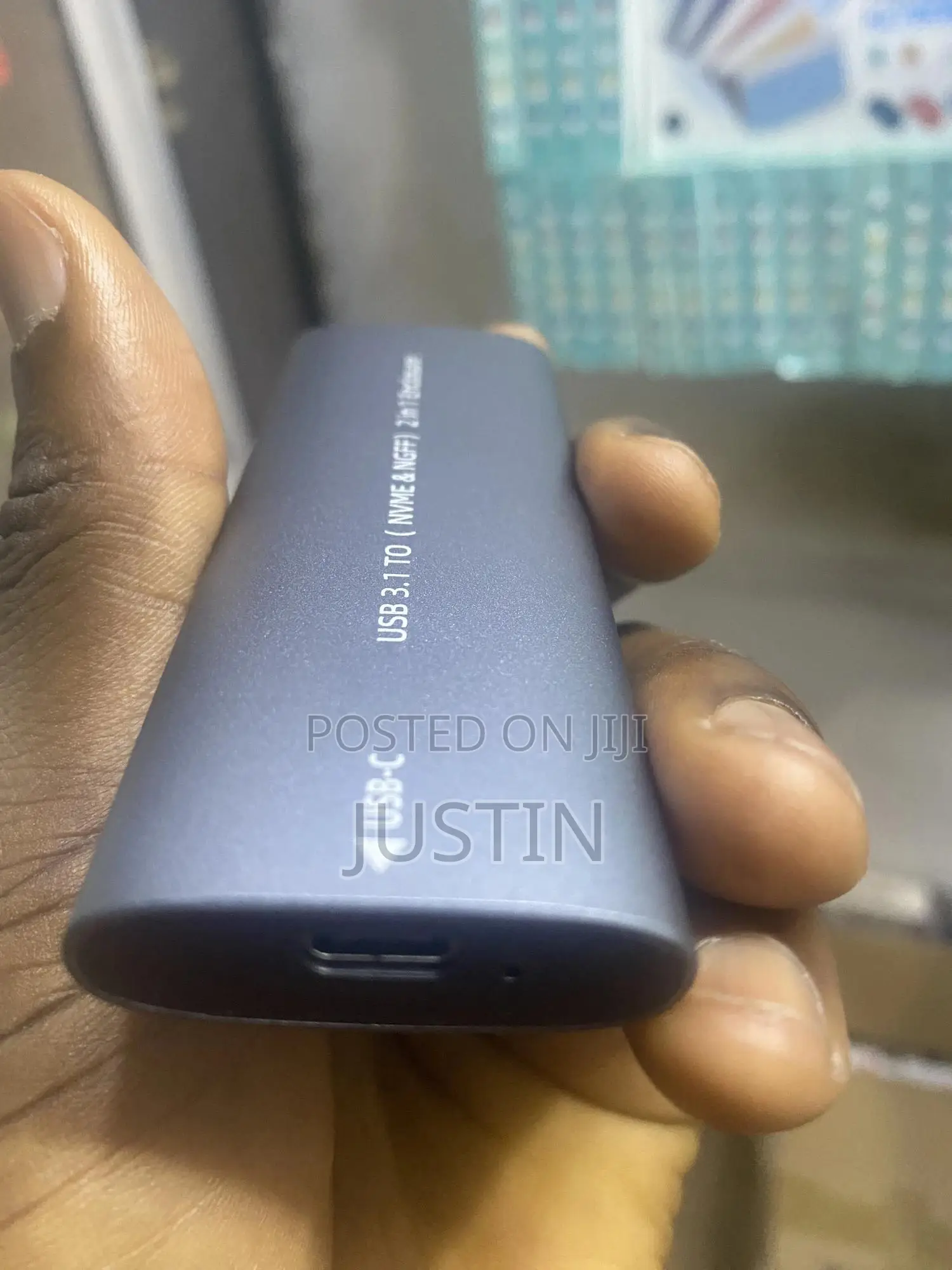 All in One Portable SSD Case With Dual Cable C to C and USB to C Cable