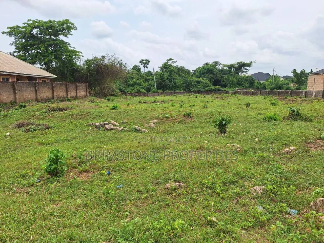 830sqm of Land With C of O