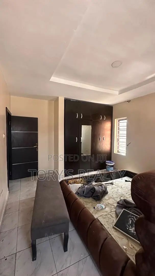2bdrm Apartment in Chevron for rent
