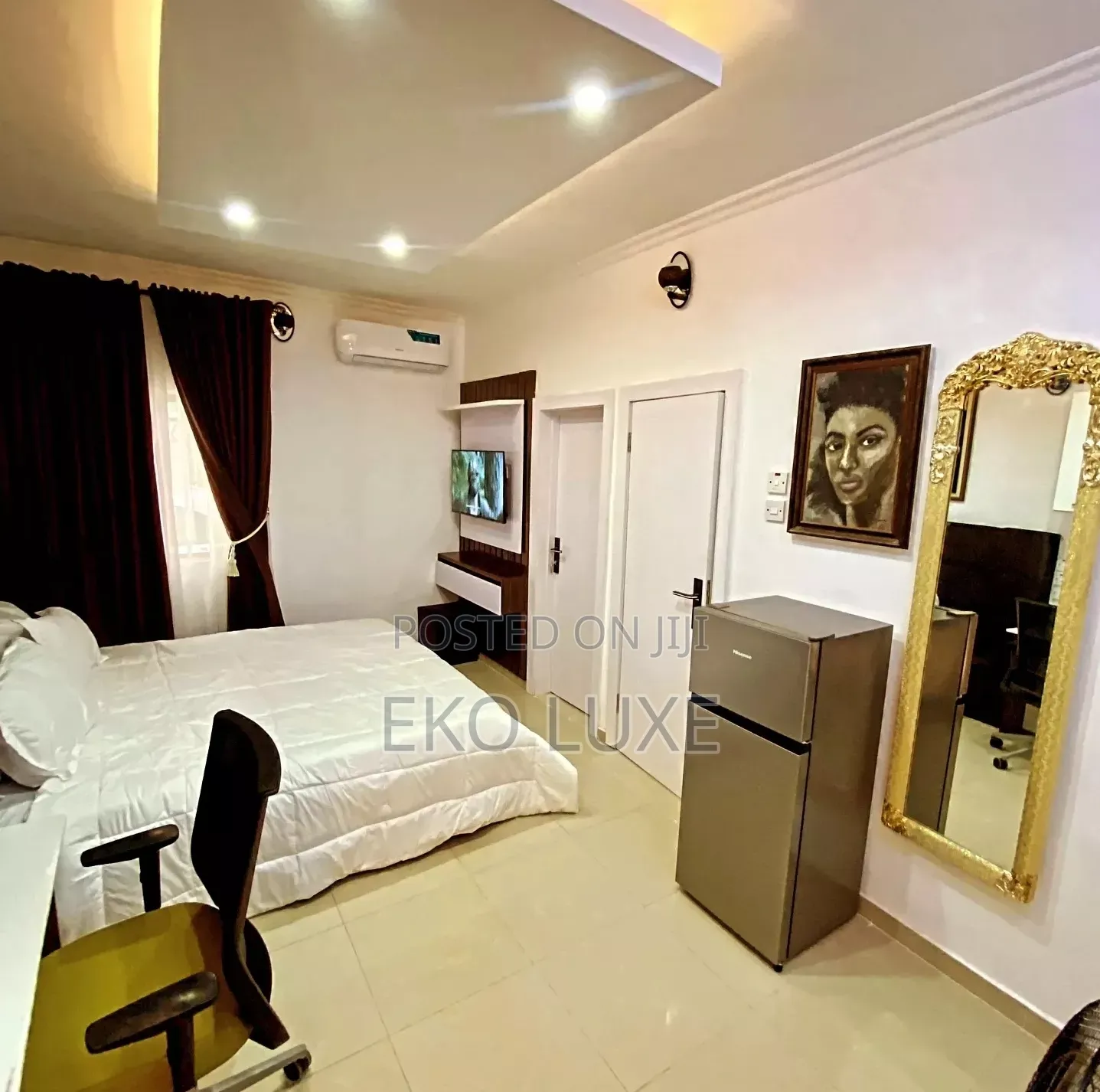 Luxury Room and Palour Vi